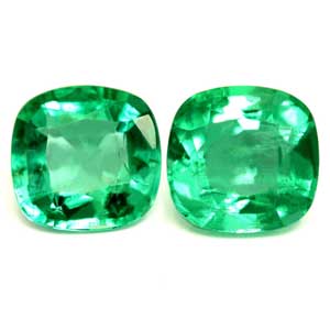 1.94 carat Cushion Emerald - Gemstone Thumbnail