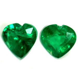 0.91 carat Heart Emerald - Gemstone Thumbnail