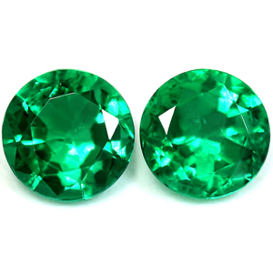 0.65 carat Round Emerald - Gemstone Thumbnail