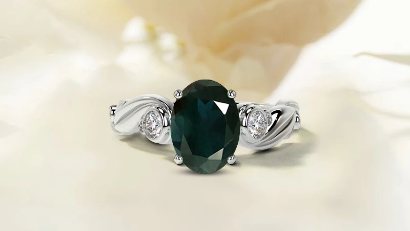 Alexandrite ring for June Birthdays