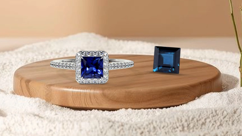 Square shaped sapphire ring in white gold