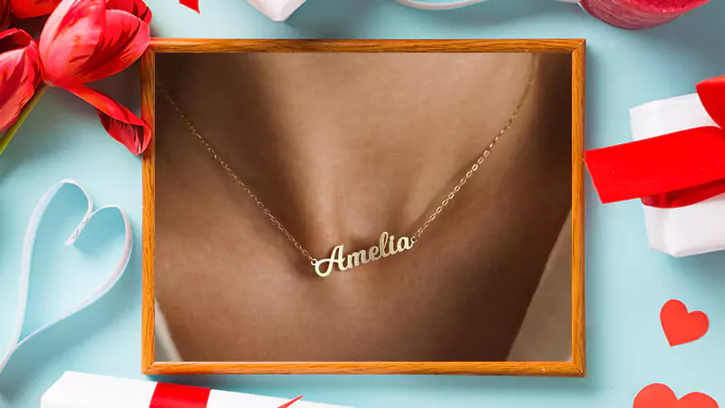 holiday jewelry for her - Custom name necklace