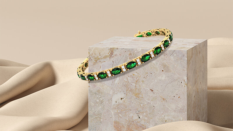 emerald bracelet