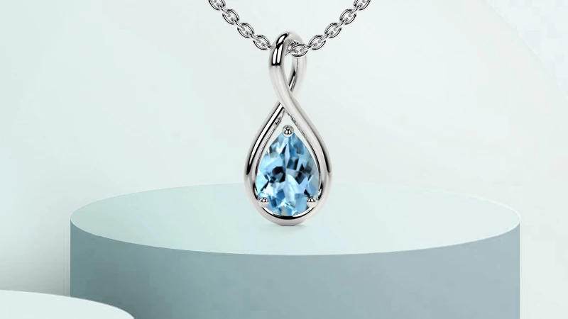Professional aquamarine necklace