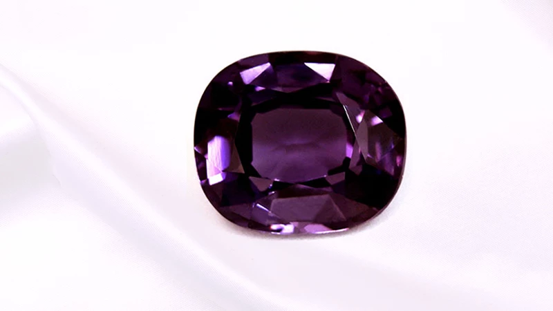 spinel gemstone