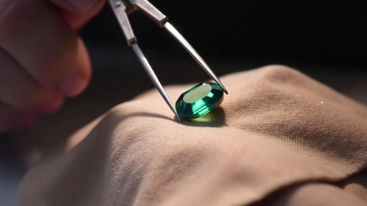 Accepted Emerald Treatments And Misleading Dyes
