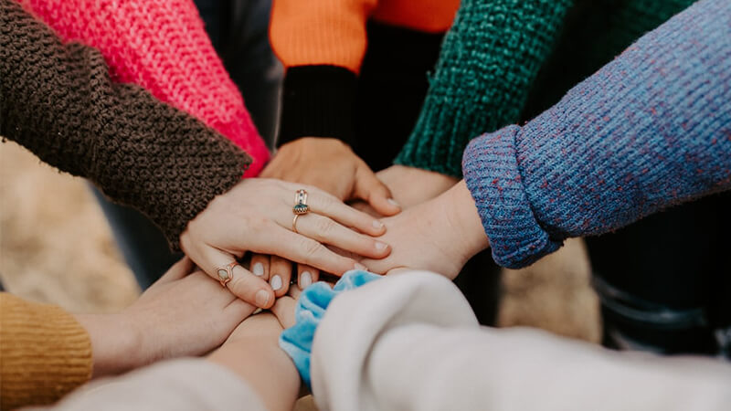 The Fit of Engagement Ring with Wedding Ring