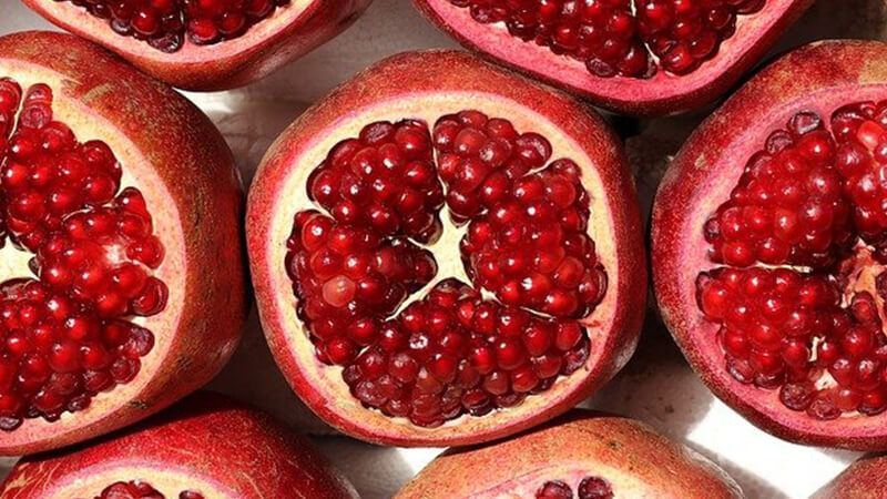 ‘pomegranate’ sounding like ‘garnet’ maynot be a coincidence