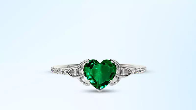 emerald ring