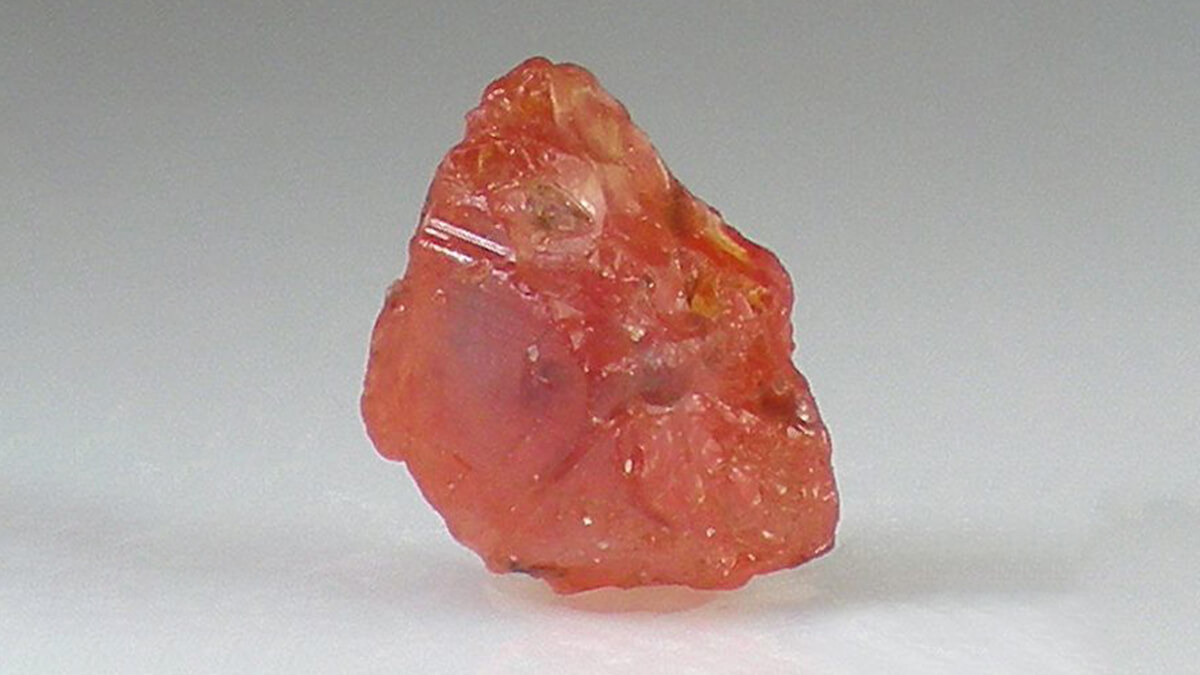 10 Things to Know Before Buying Padparadscha Sapphire