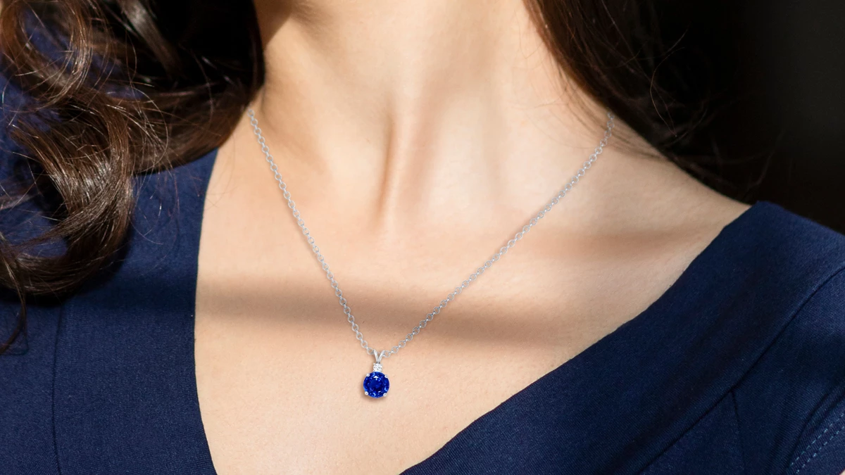 Sapphire Pendant Necklaces