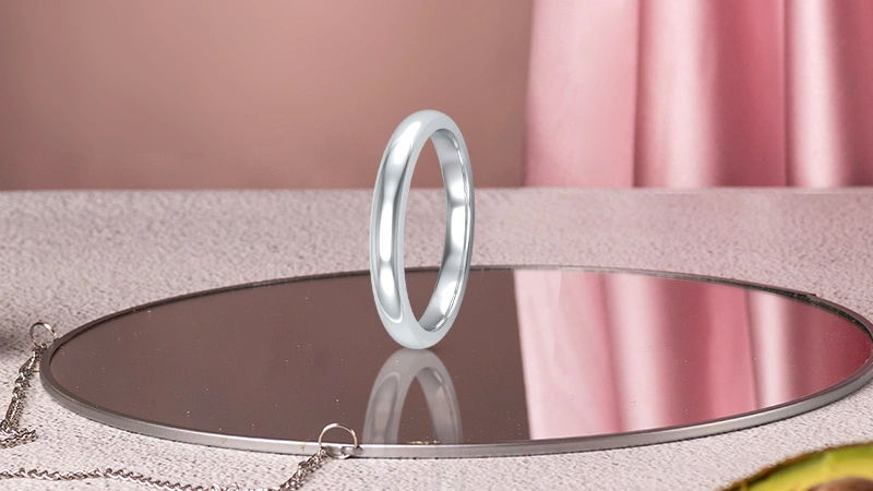 Solitaire Wedding Band