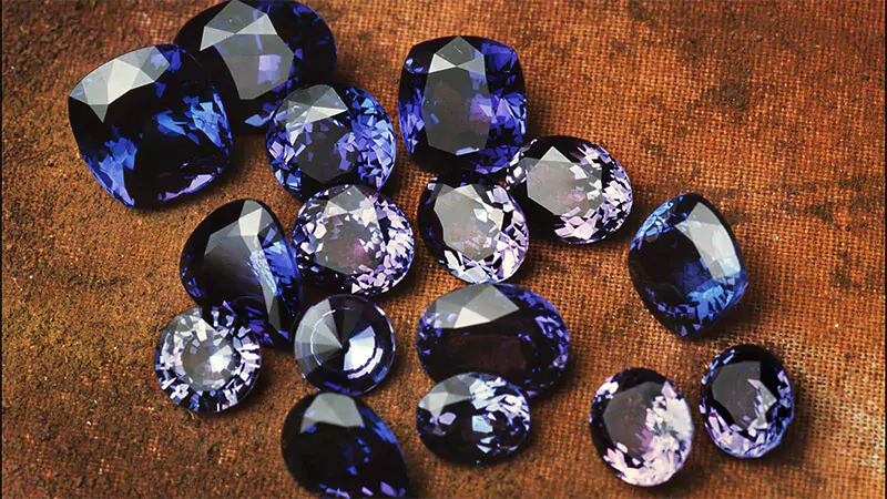 tanzanite for December birthstone jewelry