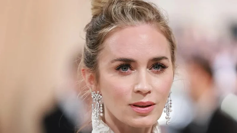 Emily Blunt’s Met Gala Jewelry