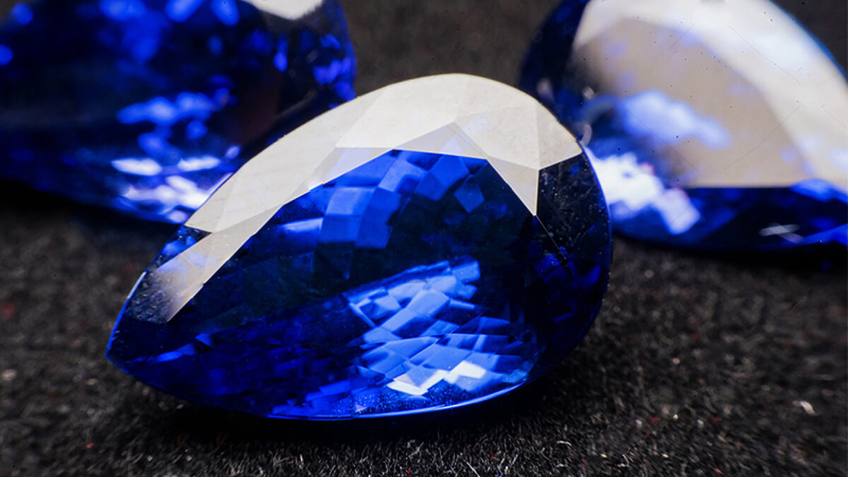 Blue Sapphire Color Quality Grading & Styles