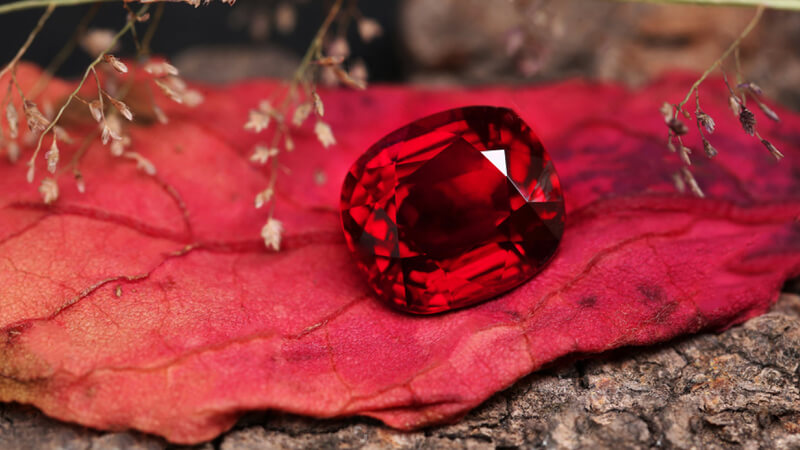 The Hypnotic Red Ruby: Treatments and Styles